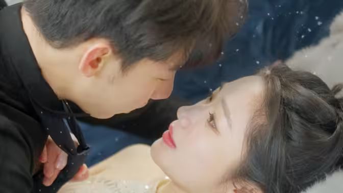 歷總，夫人拒不離婚(全集)