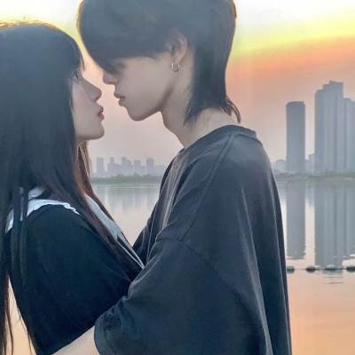 退婚后，真千金她驚爆全球(全集)